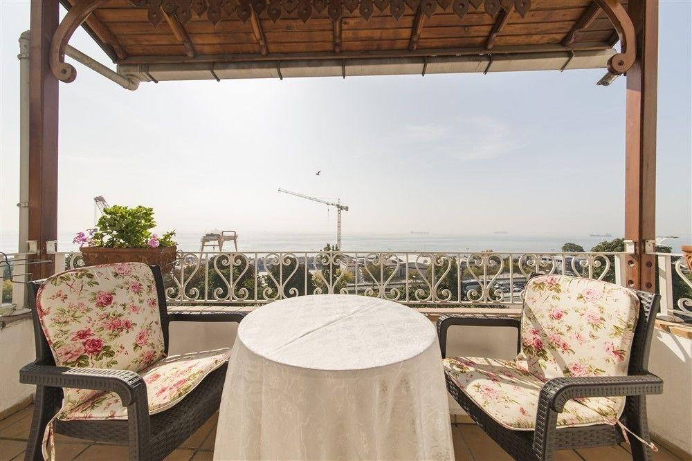 Deniz Houses Истанбул Екстериор снимка